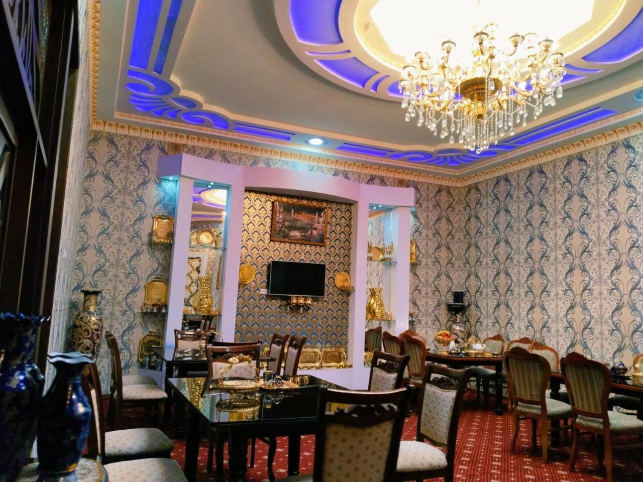 Hotel Rizqiro'Z Boutique Bukhara Esterno foto