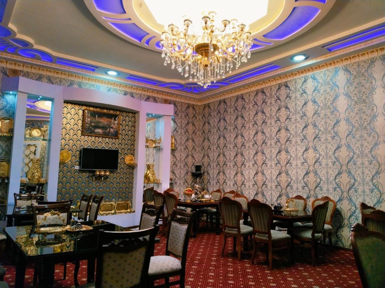 Hotel Rizqiro'Z Boutique Bukhara Esterno foto