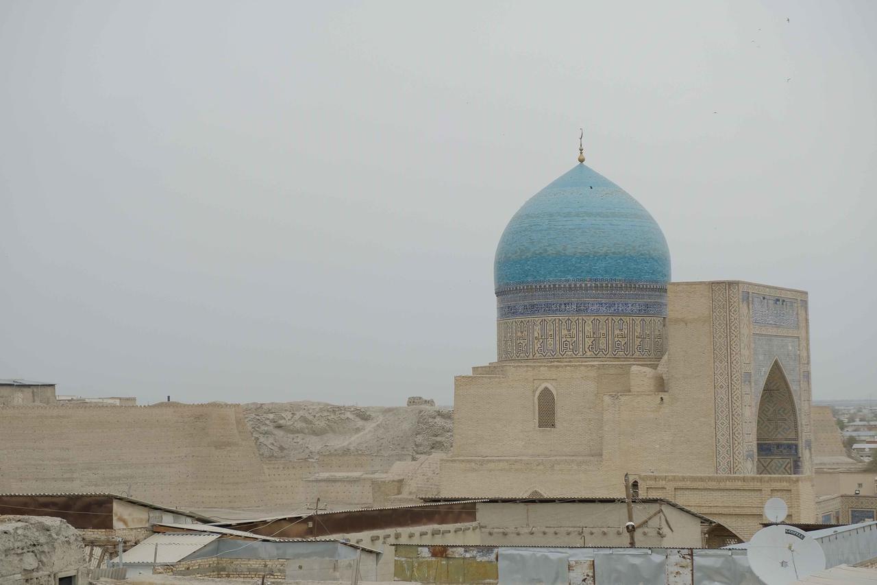 Hotel Rizqiro'Z Boutique Bukhara Esterno foto
